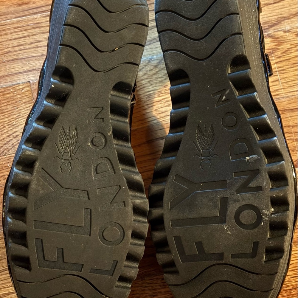 Fly London Black Wedges - Picture 5 of 6